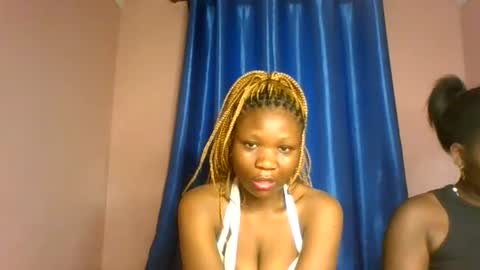 Snapshot of sexy_bellah1 chatting on 06-09-26, 08:31 bellah online show from 06-09-26, 08:31