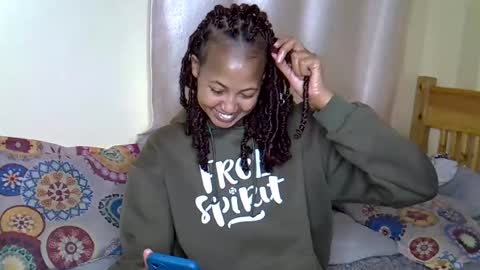 Snapshot of sexy_bluegirl chatting on 02-22-25, 07:14 sexy_bluegirl online show from 02-22-25, 07:14