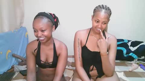 sexy_bluegirl online show from 04-10-26, 01:49