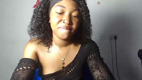 Snapshot of sexy_bluey247 chatting on 12-01-25, 07:24 sexy_bluey247 online show from 12-01-25, 07:24