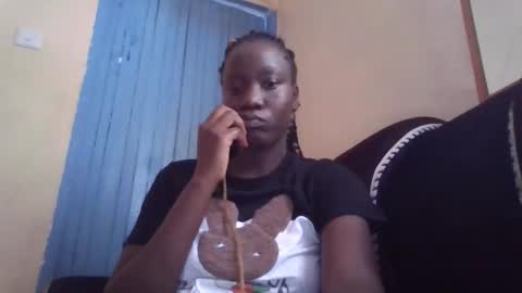 sexy_butty01 online show from 09-24-25, 09:23