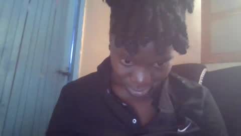 sexy_butty01 online show from 04-14-26, 05:57