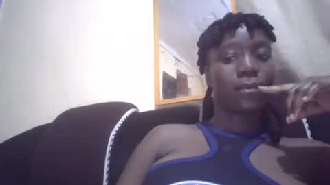 sexy_butty01 online show from 04-15-26, 06:48