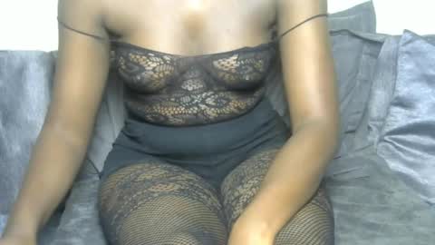 sexy_chocolate001 online show from 10-05-25, 11:46