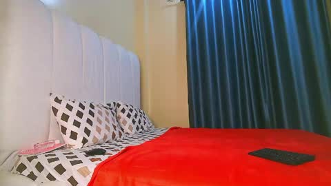 foxxy sweets online show from 05-07-26, 03:56