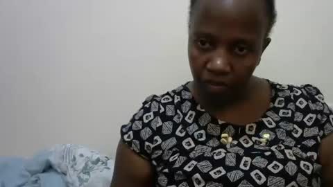 Sweet Dee online show from 06-04-26, 05:35