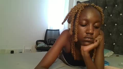 Snapshot of sexy_ebony_nica chatting on 01-24-25, 08:34 sexy_ebony_nica online show from 01-24-25, 08:34