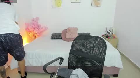 Snapshot of sexy_girl__777 chatting on 06-08-26, 08:53 sexy_girl__777 online show from 06-08-26, 08:53