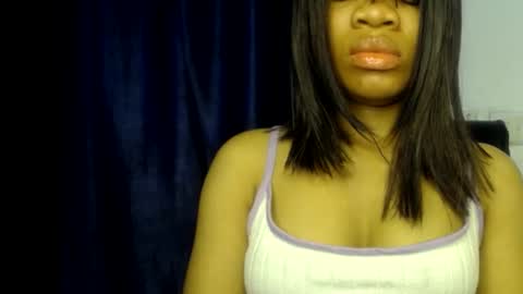 Snapshot of sexy_goddess_pet chatting on 07-12-26, 01:13 Ella online show from 07-12-26, 01:13