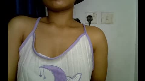 Snapshot of sexy_goddess_pet chatting on 07-16-26, 09:04 Ella online show from 07-16-26, 09:04