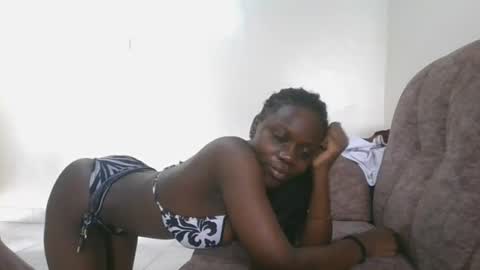 Snapshot of sexy_ivana21 chatting on 06-19-26, 07:45 sexy_ivana21 online show from 06-19-26, 07:45