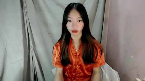 Snapshot of sexy_jeann chatting on 12-05-25, 01:14 Shane online show from 12-05-25, 01:14