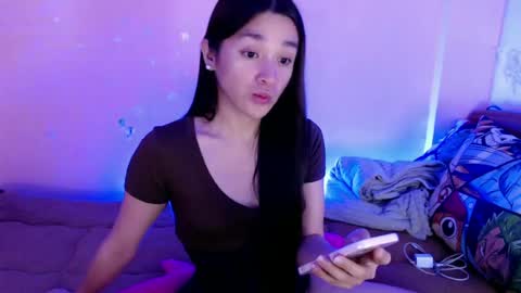 Snapshot of sexy_kitty699 chatting on 06-19-26, 01:21 Kathy online show from 06-19-26, 01:21