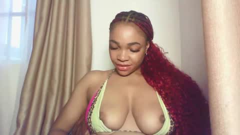 Snapshot of sexy_kitty881 chatting on 11-05-25, 03:34 Sexy kitty881 online show from 11-05-25, 03:34