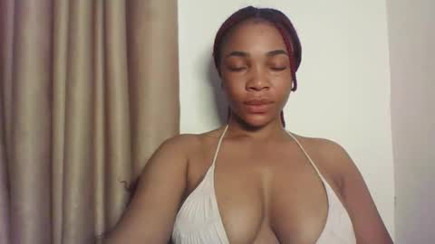 Snapshot of sexy_kitty881 chatting on 12-01-25, 03:28 Sexy kitty881 online show from 12-01-25, 03:28