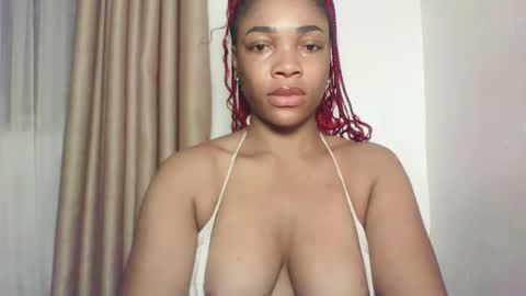 Snapshot of sexy_kitty881 chatting on 12-03-25, 01:35 Sexy kitty881 online show from 12-03-25, 01:35