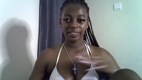 Snapshot of sexy_linda022 chatting on 07-11-26, 02:42 Linda online show from 07-11-26, 02:42