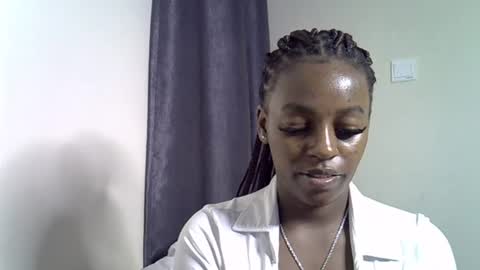 Snapshot of sexy_linda022 chatting on 07-12-26, 02:52 Linda online show from 07-12-26, 02:52