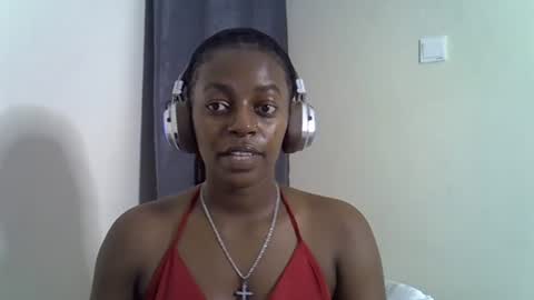 Snapshot of sexy_linda022 chatting on 07-27-26, 09:22 Linda online show from 07-27-26, 09:22