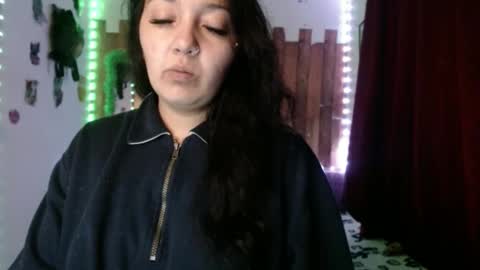 sexy lolas online show from 01-25-25, 12:17