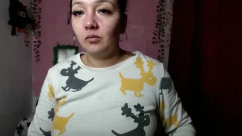 sexy lolas online show from 03-08-25, 05:17