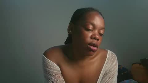 sexy_lyna online show from 01-07-26, 05:32