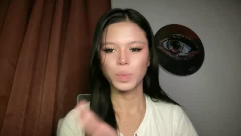 Nicole online show from 05-25-26, 12:27