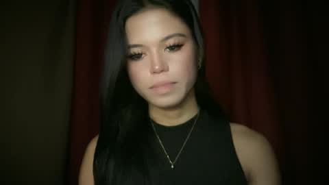 Snapshot of sexy_maevemorexxx chatting on 06-02-26, 04:14 Nicole online show from 06-02-26, 04:14
