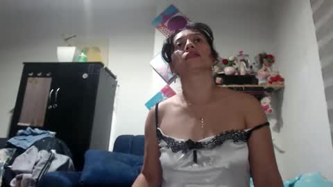 Snapshot of sexy_mary_69 chatting on 10-29-25, 11:50 Mary online show from 10-29-25, 11:50