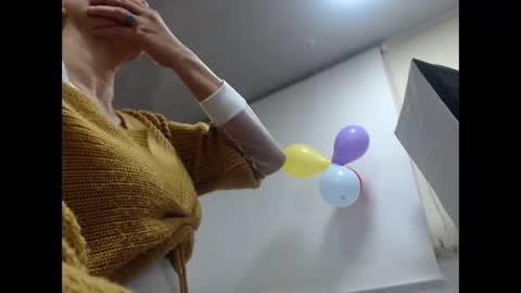 MARIPOSA online show from 10-19-25, 12:06