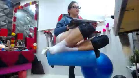 MARIPOSA online show from 12-13-25, 09:09