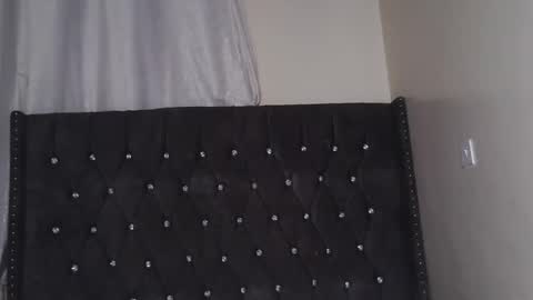 Snapshot of sexy_melanin11 chatting on 09-22-25, 07:27 sexy_melanin11 online show from 09-22-25, 07:27