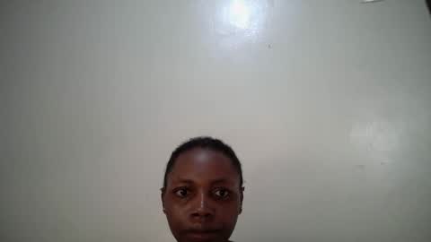 sexy_muna2 online show from 05-21-26, 01:40