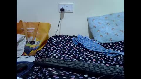 Princess online show from 02-24-25, 10:48