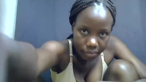 Snapshot of sexy_peach4 chatting on 07-19-26, 09:18 sexy_peach4 online show from 07-19-26, 09:18