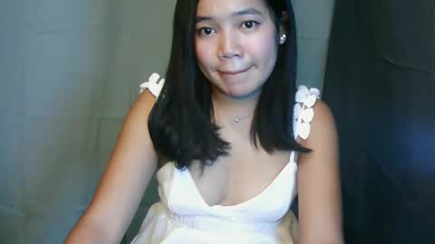 sexy_pearl1 online show from 12-05-25, 01:14