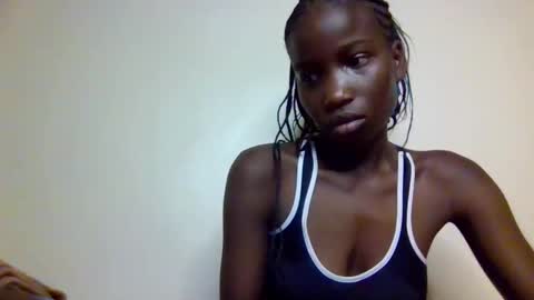 sexy_petittie online show from 10-14-25, 06:47