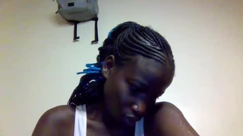 sexy_petittie online show from 10-18-25, 02:58