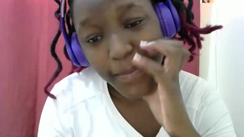 sexy_phoina online show from 12-18-25, 09:59