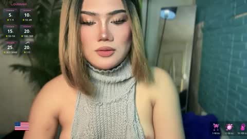 Snapshot of sexy_rc18 chatting on 05-25-26, 08:15 RC online show from 05-25-26, 08:15