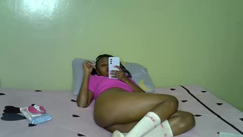 Snapshot of sexy_shan09 chatting on 12-01-25, 02:11 sexy_shan09 online show from 12-01-25, 02:11