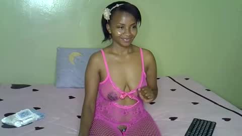 Snapshot of sexy_shan09 chatting on 12-05-25, 02:53 sexy_shan09 online show from 12-05-25, 02:53