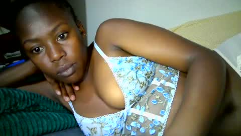 sexy_skyllah online show from 07-19-26, 10:52