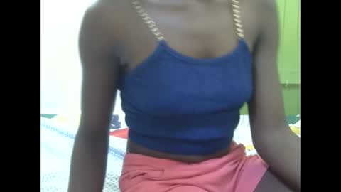 Snapshot of sexy_tania1 chatting on 09-11-25, 10:37 sexy_tania1 online show from 09-11-25, 10:37