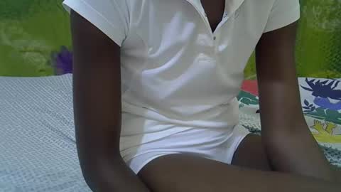 Snapshot of sexy_tania1 chatting on 09-14-25, 10:14 sexy_tania1 online show from 09-14-25, 10:14