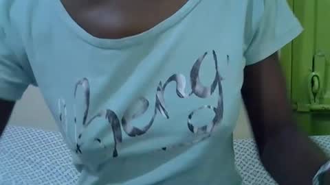 Snapshot of sexy_tania1 chatting on 10-21-25, 11:33 sexy_tania1 online show from 10-21-25, 11:33