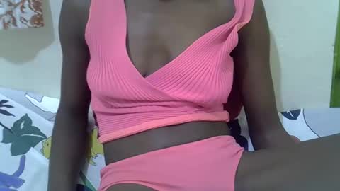 Snapshot of sexy_tania1 chatting on 10-24-25, 08:11 sexy_tania1 online show from 10-24-25, 08:11