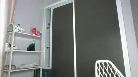 Snapshot of sexy_veena chatting on 06-29-26, 04:41 sexy_veena online show from 06-29-26, 04:41