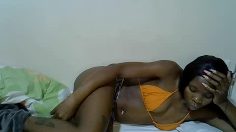 Snapshot of sexy_vennice chatting on 06-24-26, 06:51 sexy_vennice online show from 06-24-26, 06:51