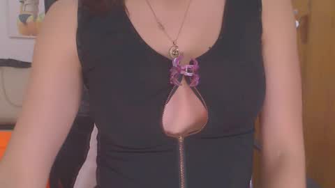 Snapshot of sexy_venus_sexy chatting on 01-14-26, 11:20 venus online show from 01-14-26, 11:20